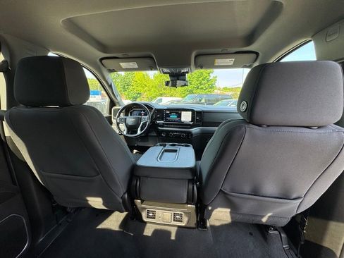 Used 2023 Chevrolet Silverado 1500 LT AWD/4WD image 21