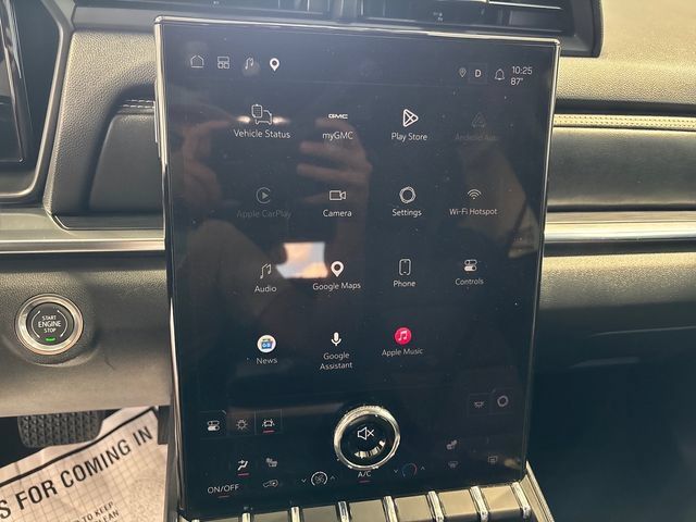 Used 2026 GMC Terrain Elevation FWD image 9