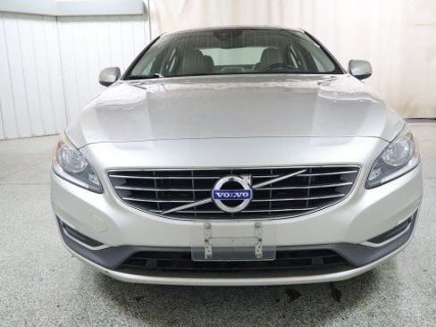 Used 2017 Volvo S60 T5 Inscription AWD/4WD image 8