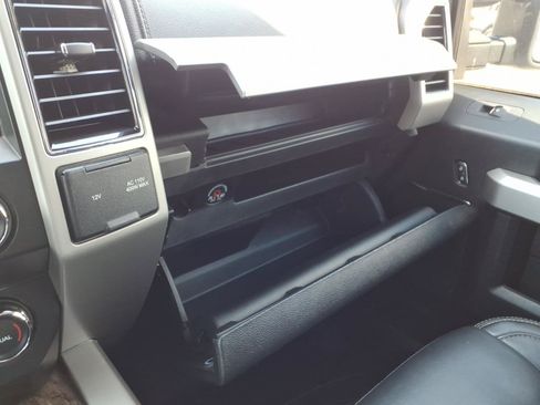 Used 2019 Ford F250 Lariat w/ Lariat Value Package AWD/4WD image 27