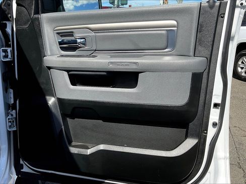 Certified 2019 RAM 1500 Big Horn image 23