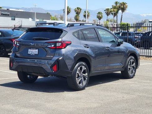 Used 2025 Subaru Crosstrek 2.0i Premium AWD/4WD image 4