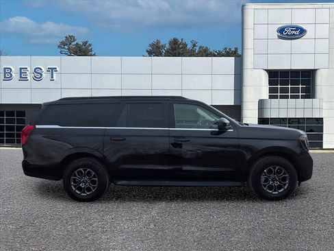 Used 2025 Ford Expedition Max Active image 13