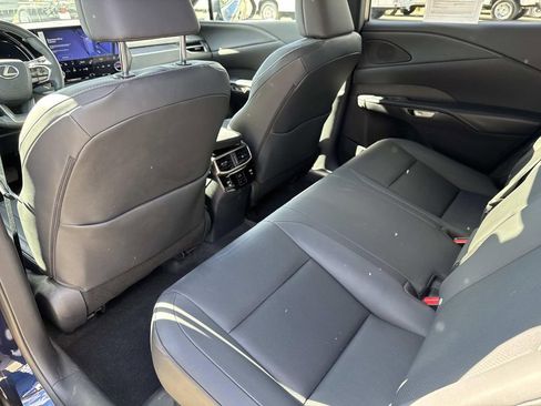 Used 2023 Lexus RX 350 Premium image 13