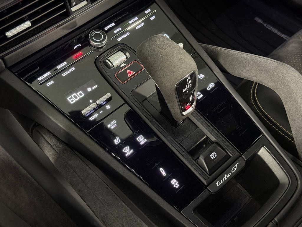 Certified 2023 Porsche Cayenne Turbo GT AWD/4WD image 32