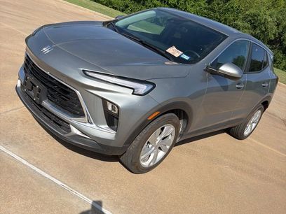 Used 2025 Buick Encore GX Preferred w/ Comfort Package