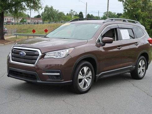 Used 2021 Subaru Ascent Premium w/ Convenience Package AWD/4WD image 4