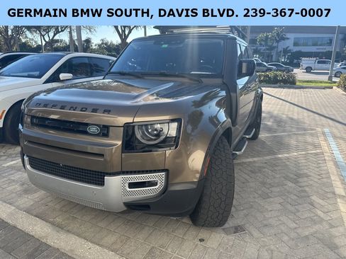 Used 2020 Land Rover Defender 110 SE image 5