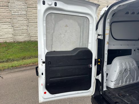 Used 2017 RAM ProMaster City Tradesman w/ Rear Back-up Camera Group image 34