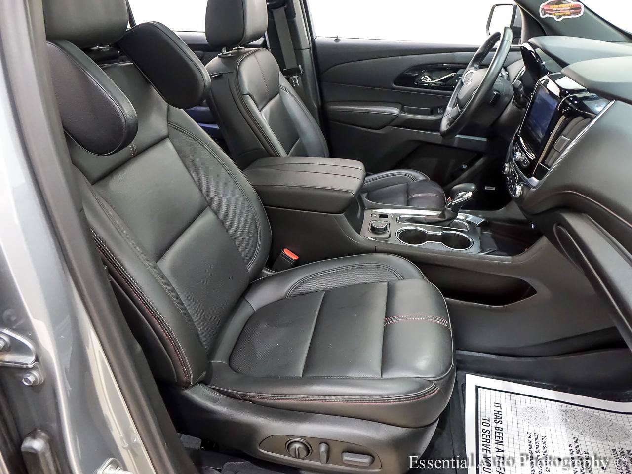 Used 2023 Chevrolet Traverse RS w/ LPO, Floor Liner Package AWD/4WD image 36