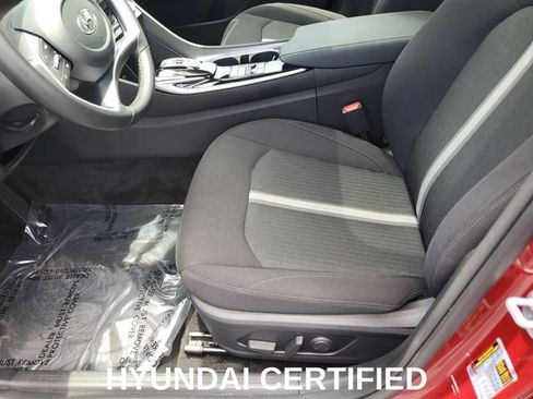 Certified 2023 Hyundai Sonata SEL w/ Convenience Package FWD image 12