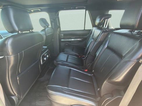 Used 2019 Ford Expedition XLT w/ Equipment Group 202A image 17