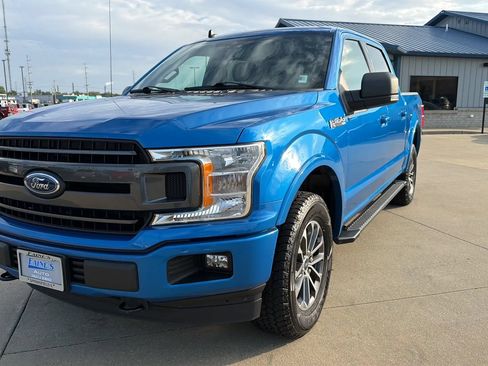 Used 2020 Ford F150 XLT w/ Equipment Group 302A Luxury AWD/4WD image 4
