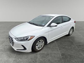 Used 2018 Hyundai Elantra SE video 1
