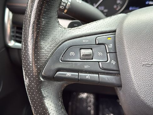 Used 2019 Cadillac XT4 Sport image 16