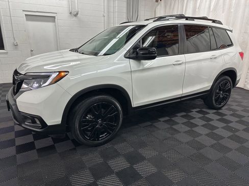 Used 2021 Honda Passport Sport image 5
