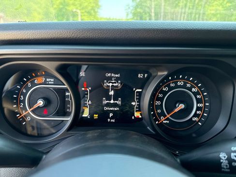 New 2026 Jeep Wrangler Unlimited Sport AWD/4WD image 11