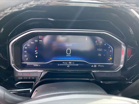 Used 2024 Chevrolet Silverado 2500 LTZ w/ LTZ Plus Package image 22