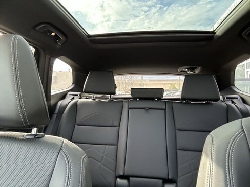 Used 2025 BMW X1 xDrive28i w/ Convenience Package image 6