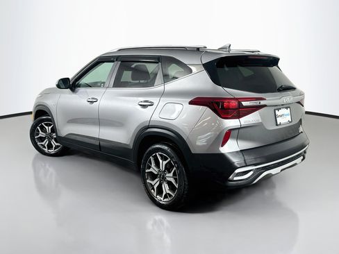 Used 2022 Kia Seltos EX AWD/4WD image 5