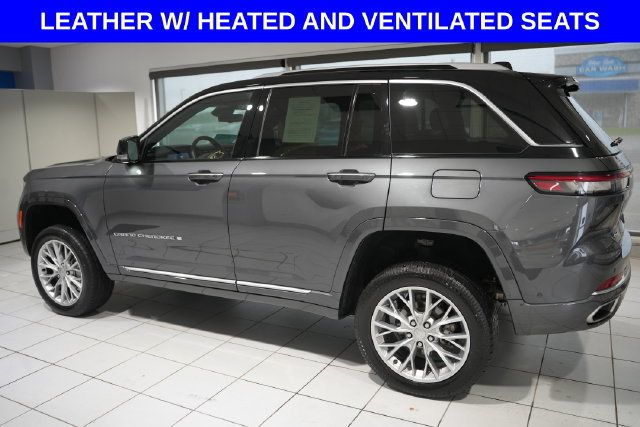 Used 2023 Jeep Grand Cherokee Summit w/ Adv Protech Group IV AWD/4WD image 4