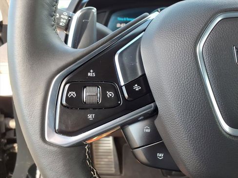 Used 2024 Chevrolet Corvette Stingray Coupe w/ 1LT image 12