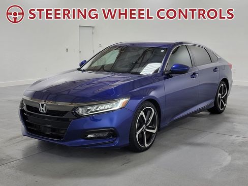 Used 2020 Honda Accord Sport image 4