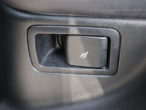 Used 2023 Maserati Grecale GT image 26