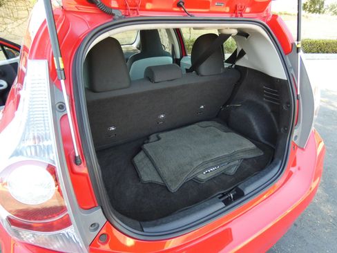 Used 2014 Toyota Prius C One image 58