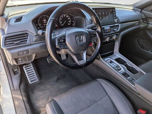Used 2020 Honda Accord Sport image 10
