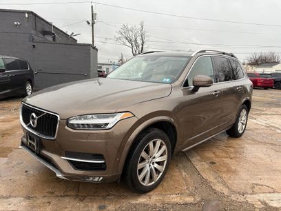 Used 2016 Volvo XC90 T6 Momentum