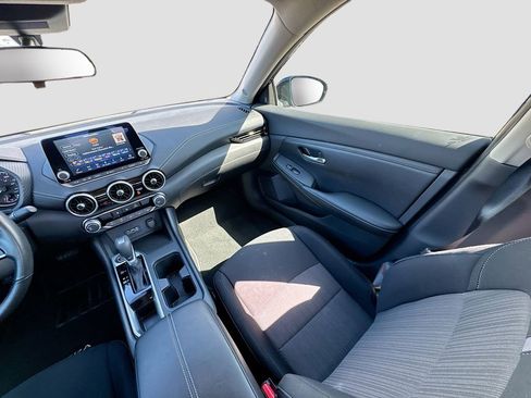 Used 2022 Nissan Sentra SV w/ Trunk Package image 20