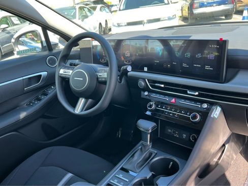 New 2026 Hyundai Sonata SE FWD image 20