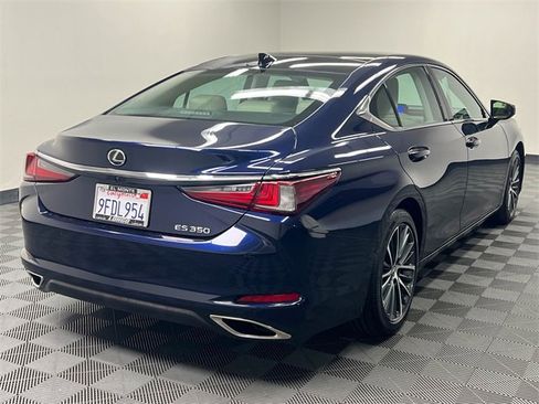 Certified 2023 Lexus ES 350 w/ Premium Package image 5