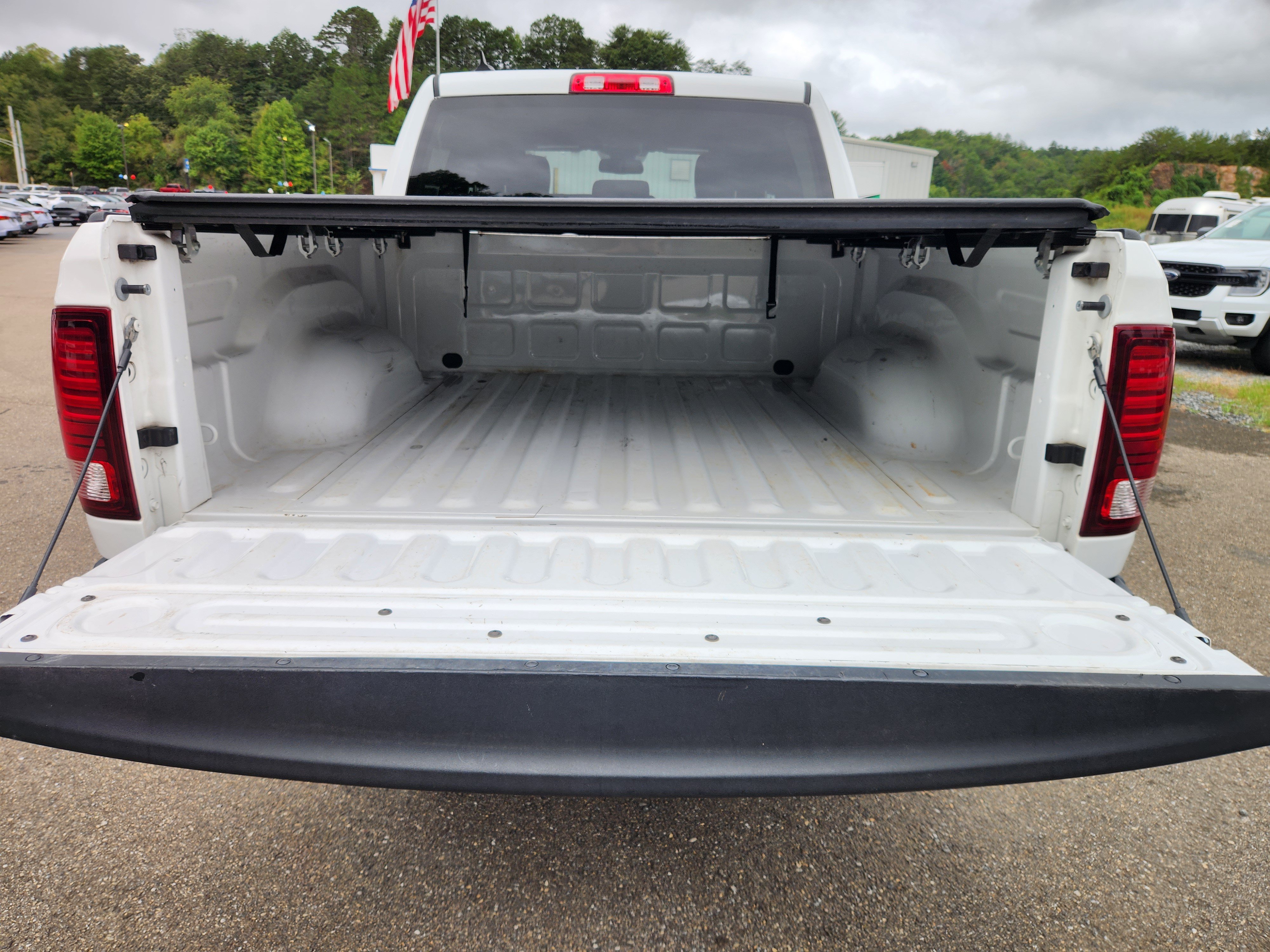 Used 2021 RAM 1500 Warlock w/ Electronics Group AWD/4WD image 39
