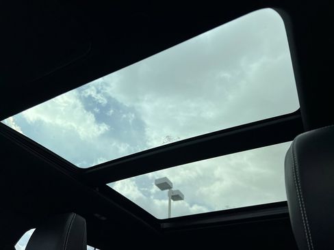 Used 2021 Ford Explorer ST w/ Equipment Group 401A image 33