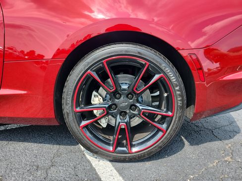 Used 2022 Chevrolet Camaro SS RWD image 28