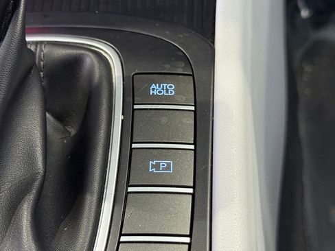 Used 2024 Hyundai Kona SEL image 33