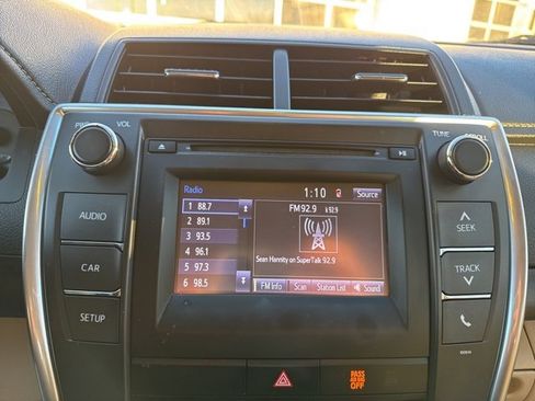 Used 2017 Toyota Camry LE w/ Protection Package (Q2) image 16