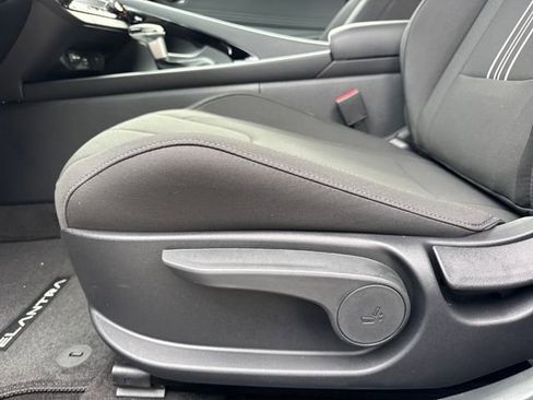 New 2026 Hyundai Elantra SEL Sport Premium FWD image 12