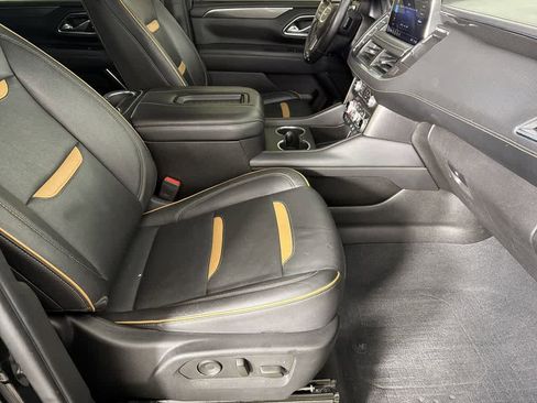 Used 2021 GMC Yukon XL AT4 w/ Rear Media and Nav Package image 13