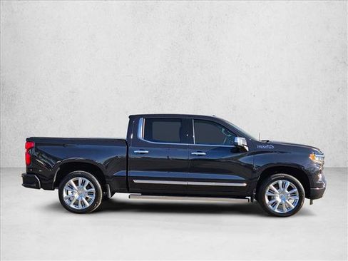 Certified 2024 Chevrolet Silverado 1500 High Country w/ High Country Premium Package image 4