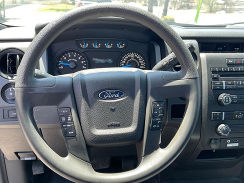 Used 2013 Ford F150 XL w/ Mid Equipment Group RWD image 22