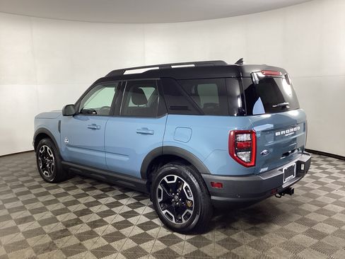 Used 2021 Ford Bronco Sport Outer Banks w/ Outer Banks Package AWD/4WD image 4