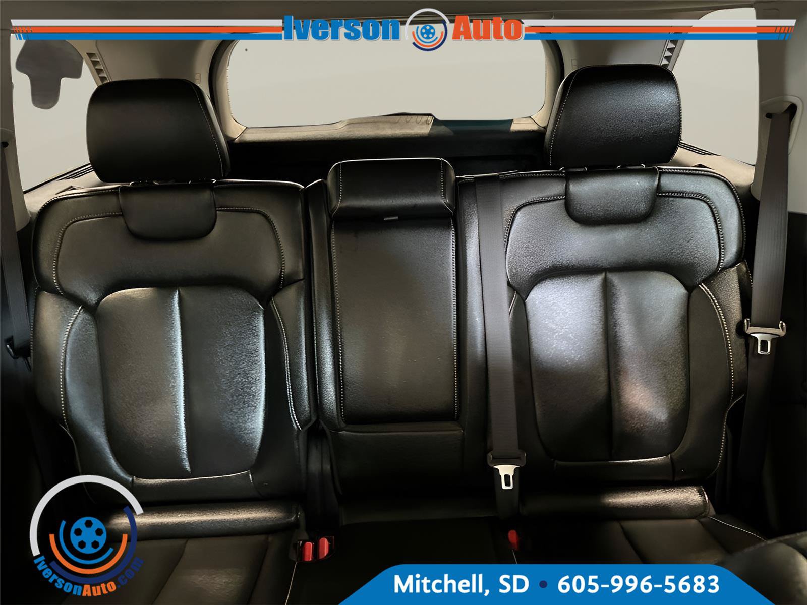 Used 2024 Jeep Grand Cherokee Limited AWD/4WD image 29