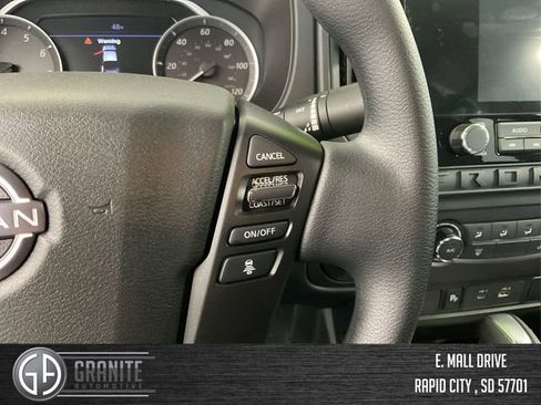 Used 2025 Nissan Frontier S image 24