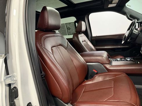 Used 2023 Ford Expedition Limited image 62