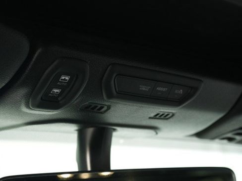 Used 2022 Jeep Wrangler Unlimited Sahara w/ Cold Weather Group AWD/4WD image 45