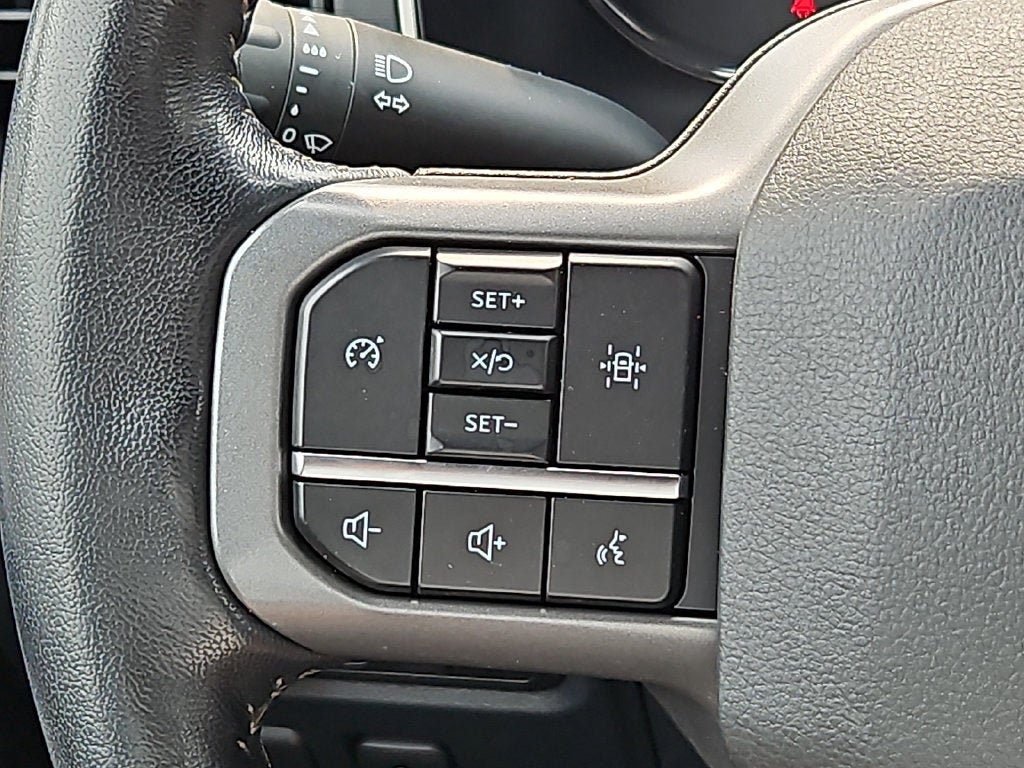 Used 2022 Ford F150 XLT w/ Equipment Group 302A High RWD image 21