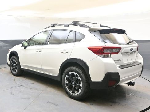 Certified 2023 Subaru Crosstrek 2.0i Premium image 3
